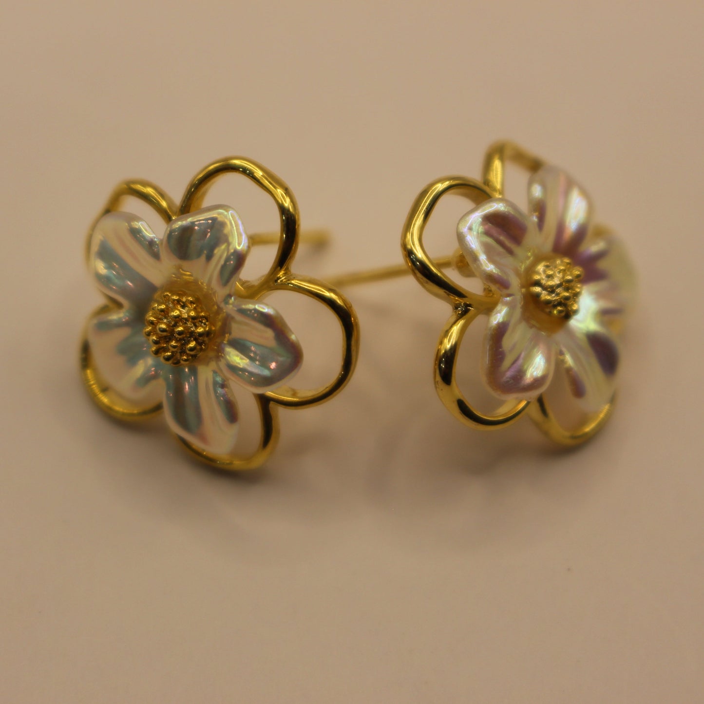 Golden Daisy Studs